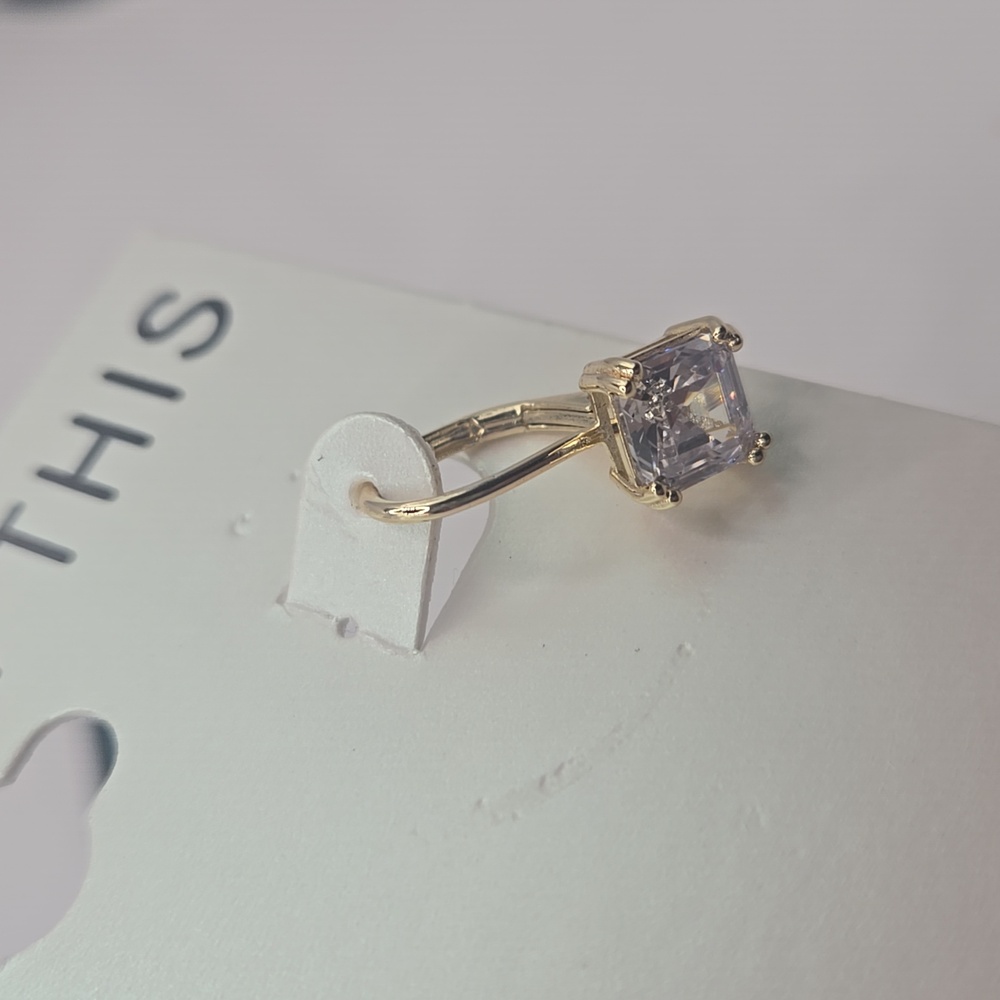 And Now This Gold Earrings - Picture 3 of 4
